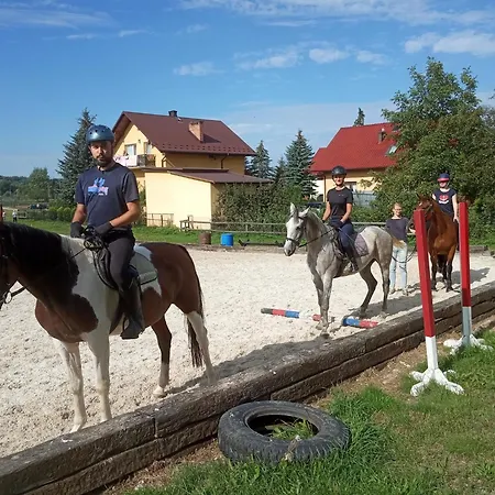 Stajnia Grudki Energylandia Zator Farmház *