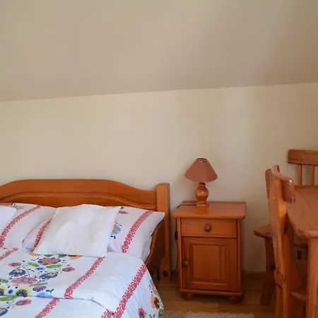 Lantgård Stajnia Grudki Energylandia Zator