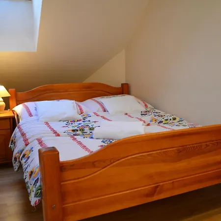 Lantgård Stajnia Grudki Energylandia